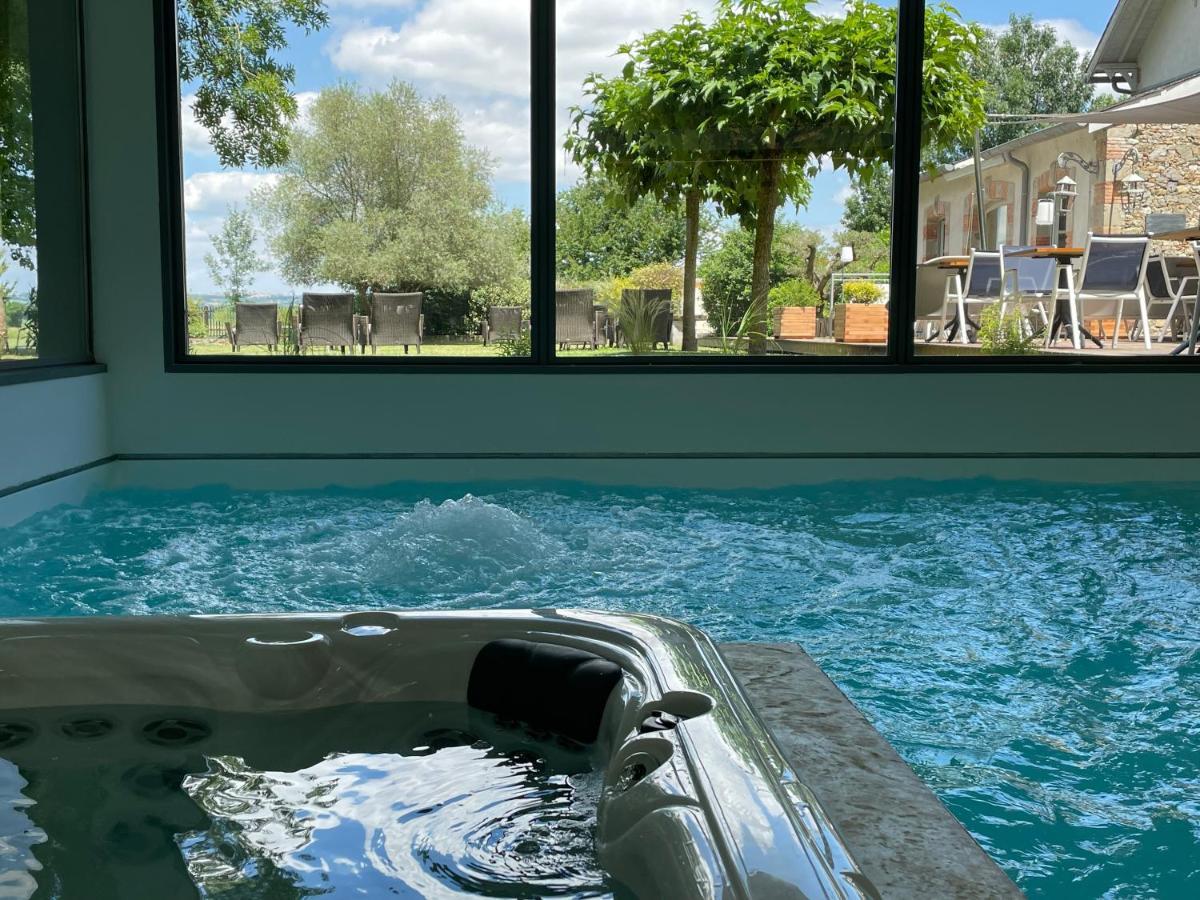 Le Pavillon Du Chateau, Hotel & Spa Revel  Eksteriør billede