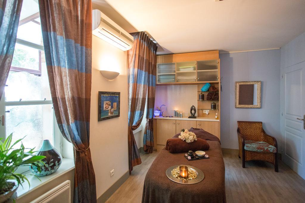 Le Pavillon Du Chateau, Hotel & Spa Revel  Eksteriør billede